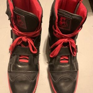 Red/Black Vlado Hightops